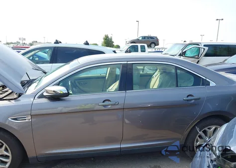 2013 Ford Taurus Limited из США, поврежденный, VIN 1FAHP2F88DG203597